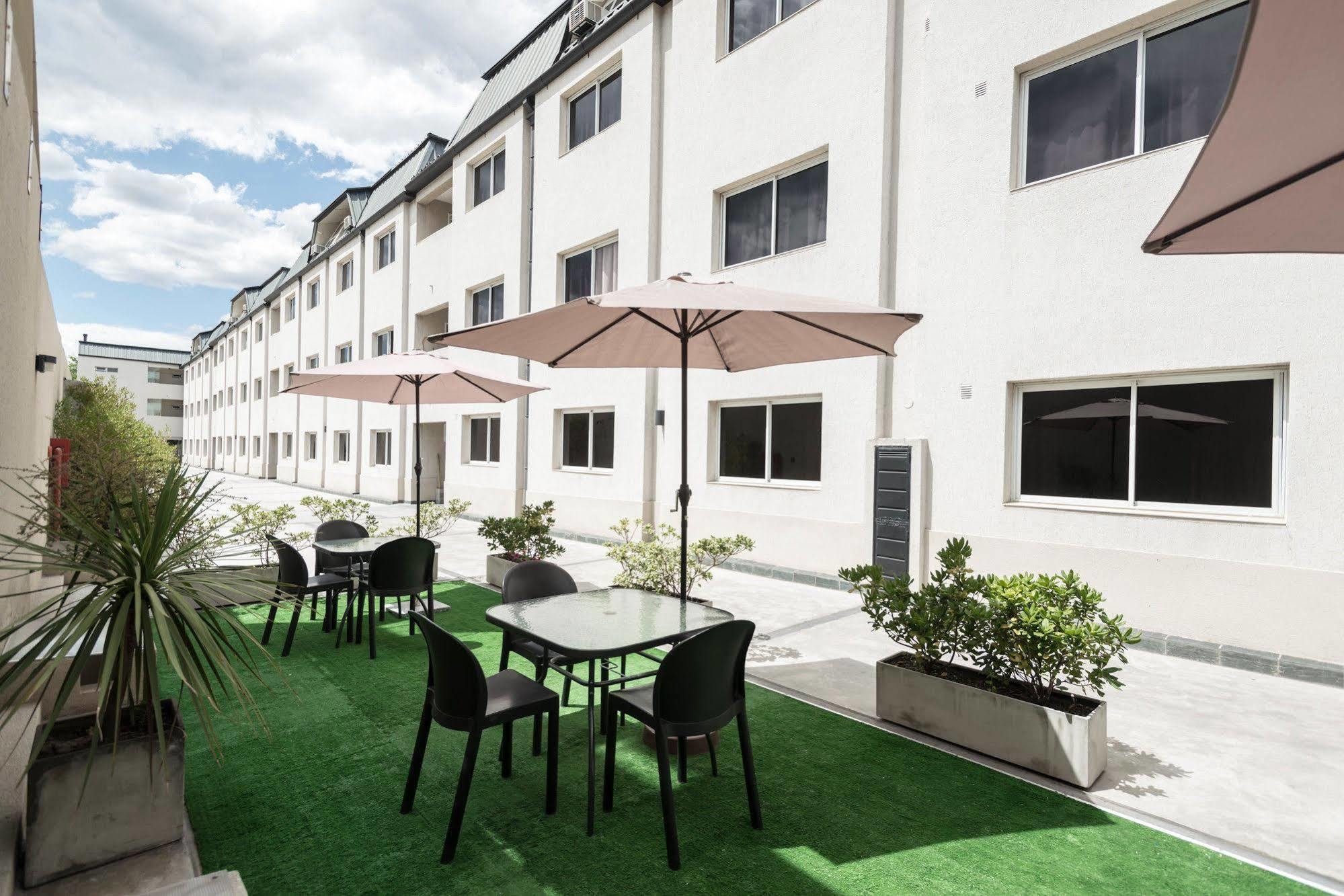Soltigua Apart Hotel Mendoza Exterior photo